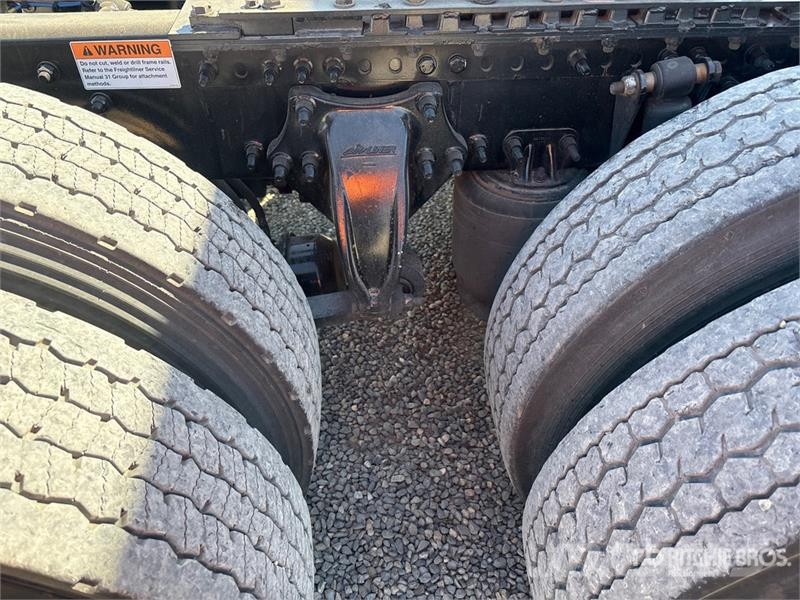 Freightliner Cascadia 126 6x4 T/A Sleeper Truck Tractor Tracteur routier