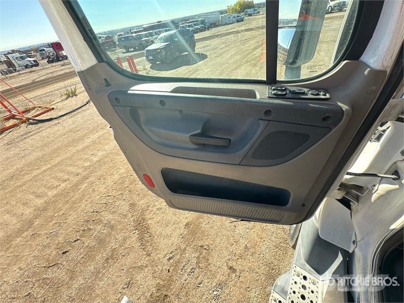 Freightliner Cascadia 125 Vlačilci