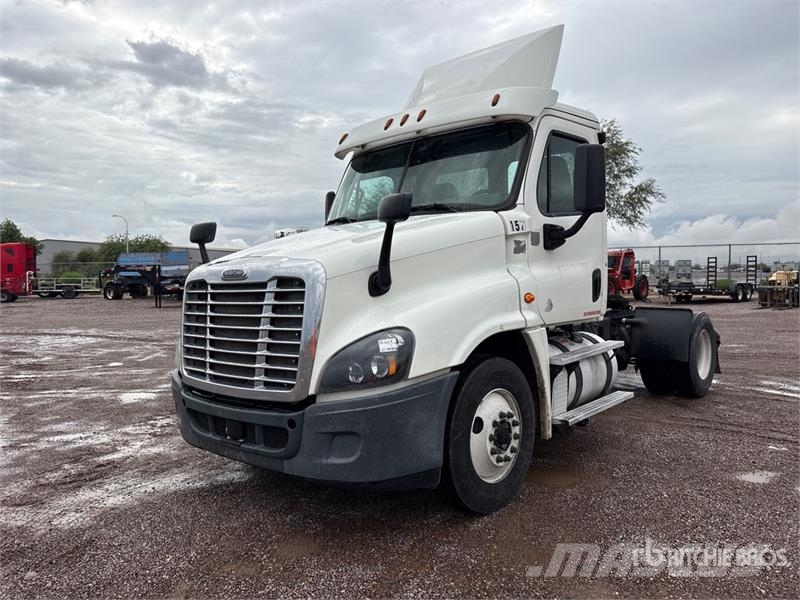Freightliner Cascadia 125 Nyergesvontatók