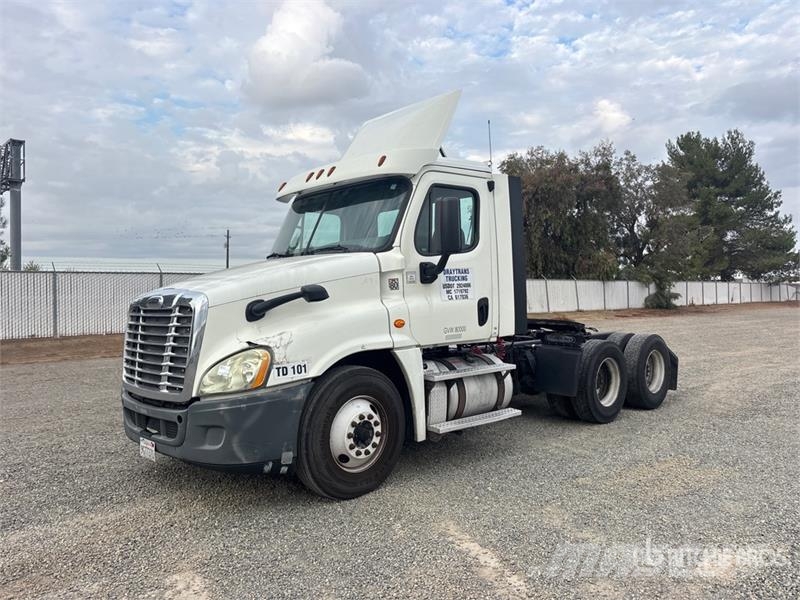 Freightliner Cascadia 113 Тягачі