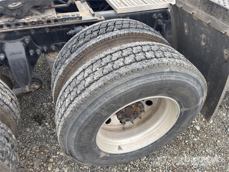 Freightliner Cascadia 125 Vetopöytäautot