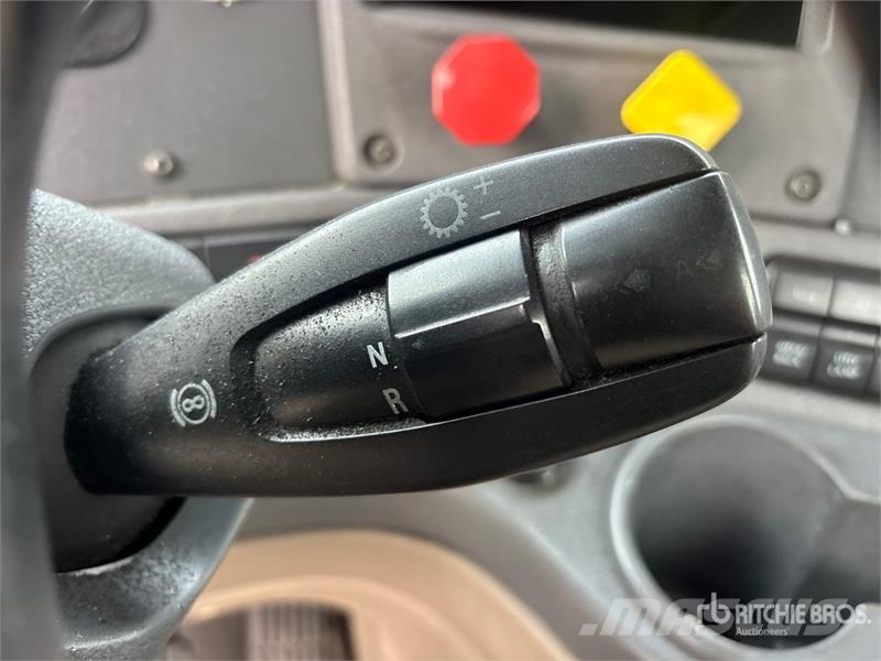 Freightliner Cascadia 113 Тягачі
