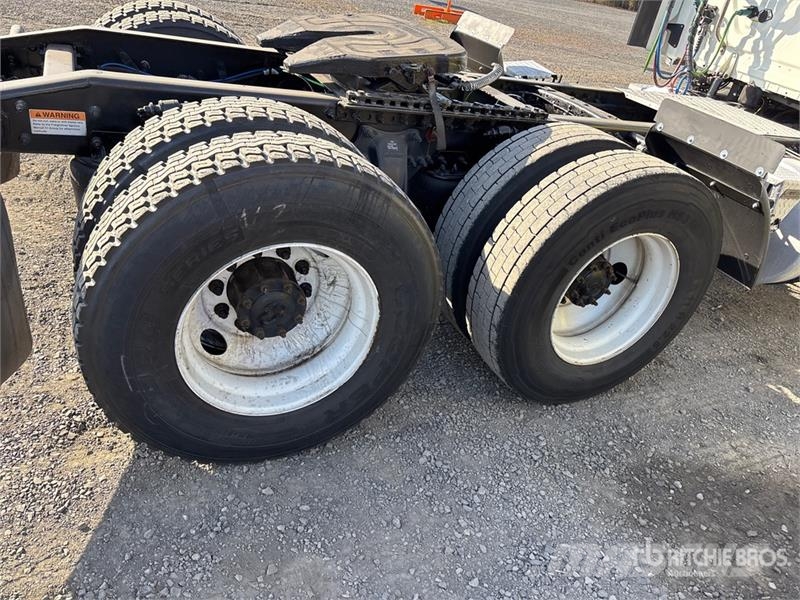 Freightliner Cascadia 125 Vlačilci