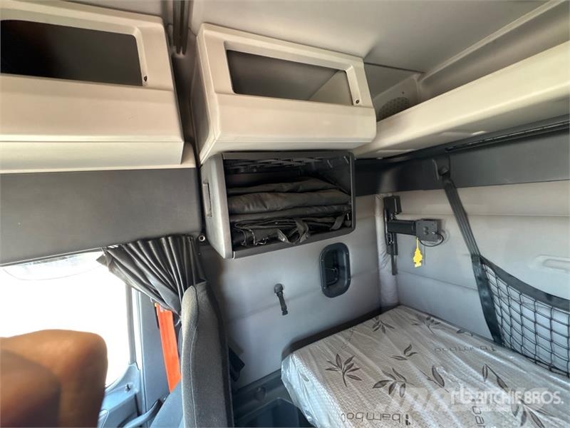 Freightliner Cascadia 116 Vlačilci