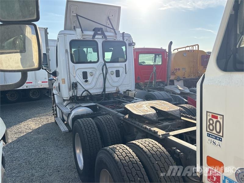Freightliner Cascadia 113 Çekiciler