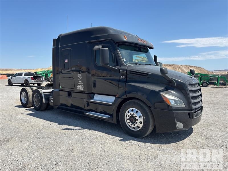 Freightliner Cascadia 126 Cabezas tractoras