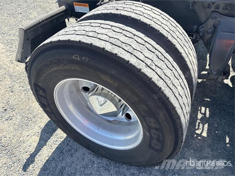 Freightliner Cascadia 125 Vlačilci
