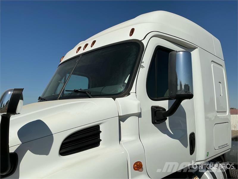 Freightliner Cascadia 113 Ťahače