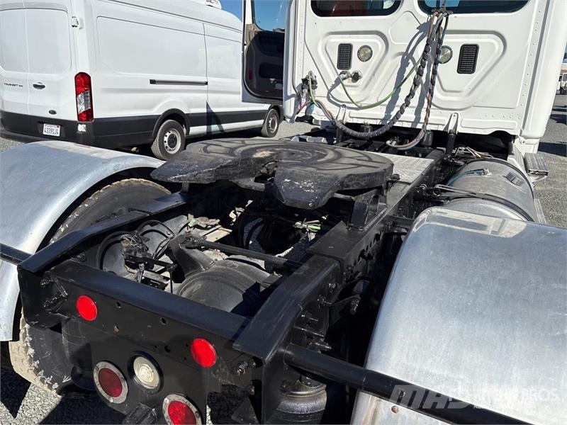 Freightliner Cascadia 125 Tegljači