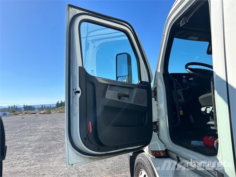 Freightliner Cascadia 116 Nyergesvontatók