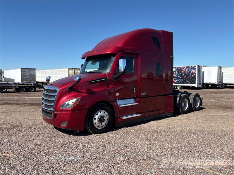 Freightliner Cascadia 126 6x4 T/A Sleeper Truck Tractor Tracteur routier