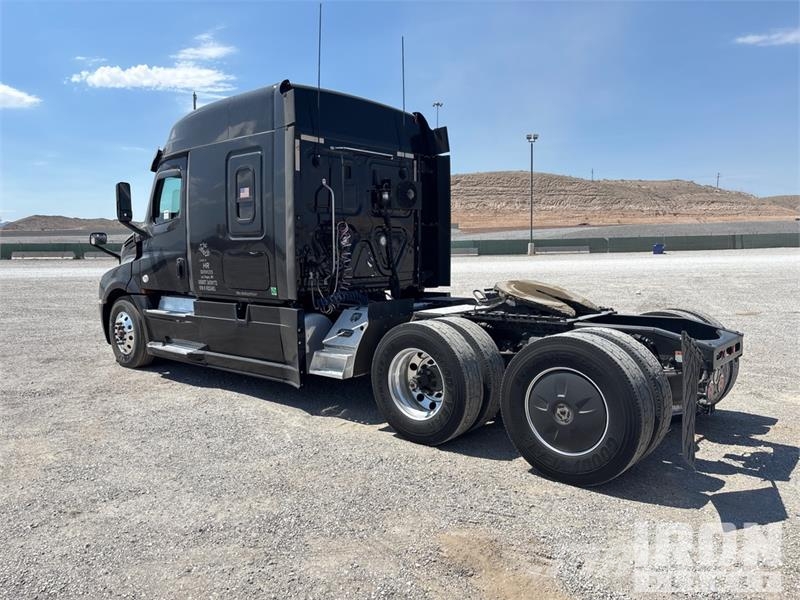 Freightliner Cascadia 126 Cabezas tractoras