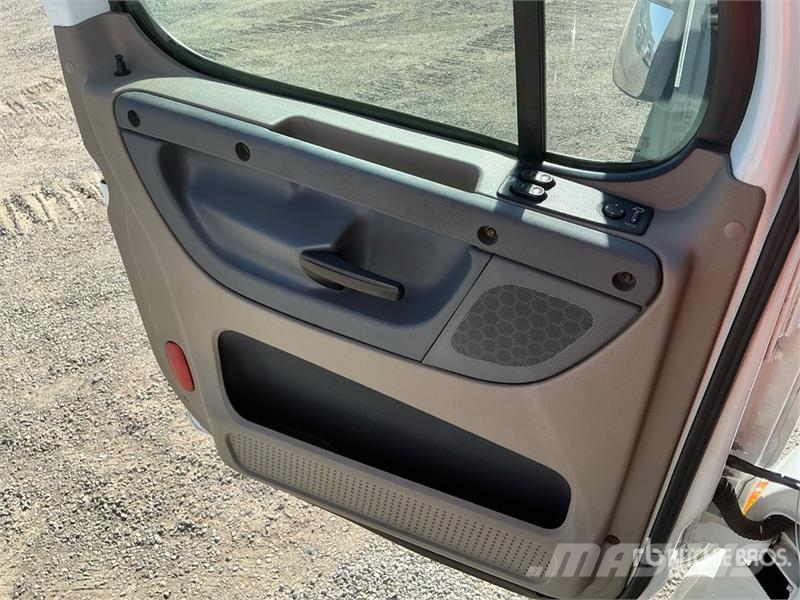 Freightliner Cascadia 113 Ťahače