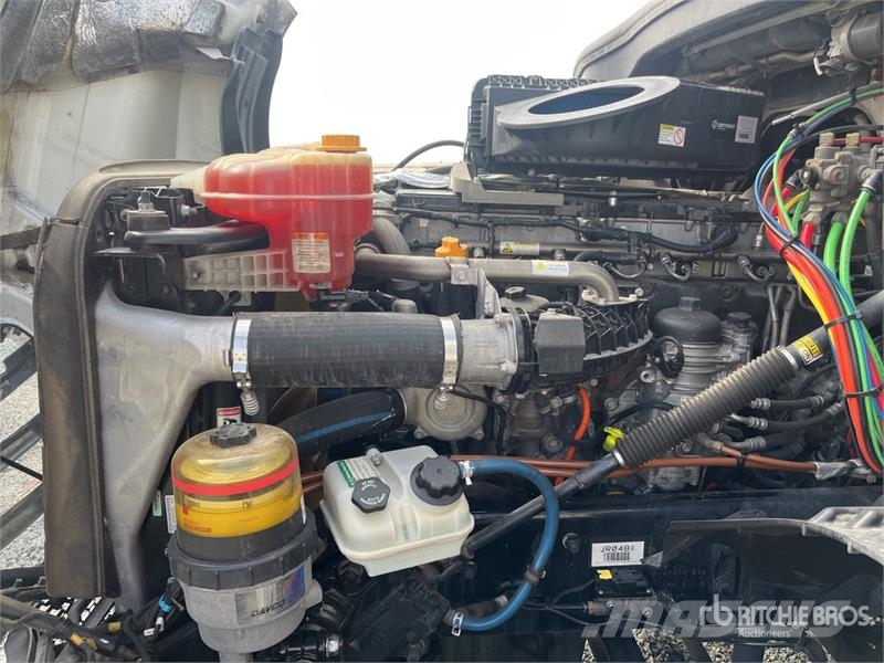 Freightliner Cascadia 126 Autotractoare
