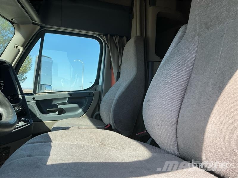 Freightliner Cascadia 113 Ťahače