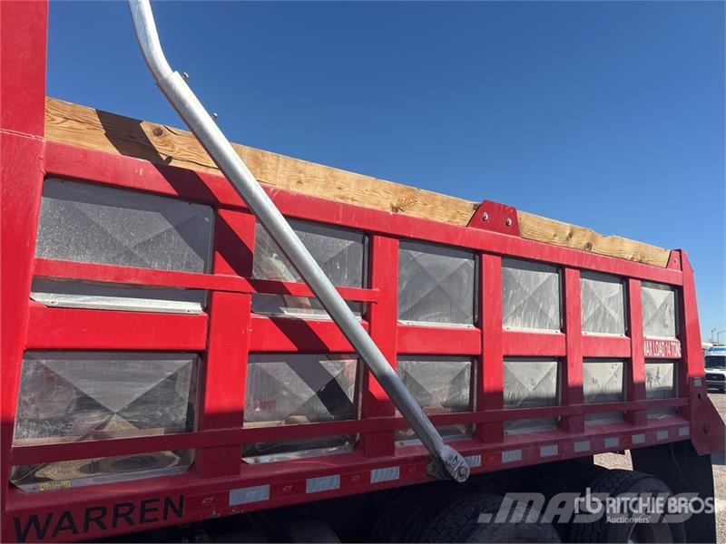 Freightliner Cascadia 125 6x4 T/A Dump Truck Camion benne