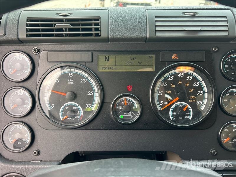 Freightliner Cascadia 125 Тягачі