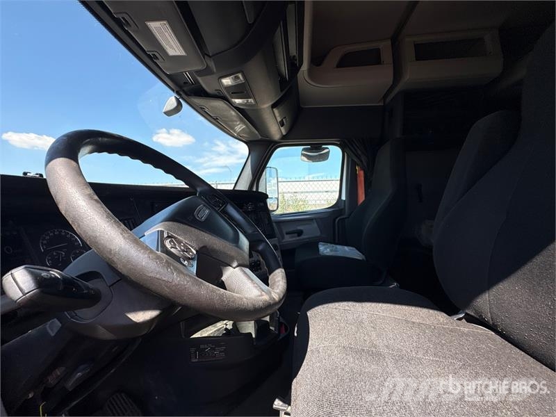 Freightliner Cascadia 116 Vlačilci