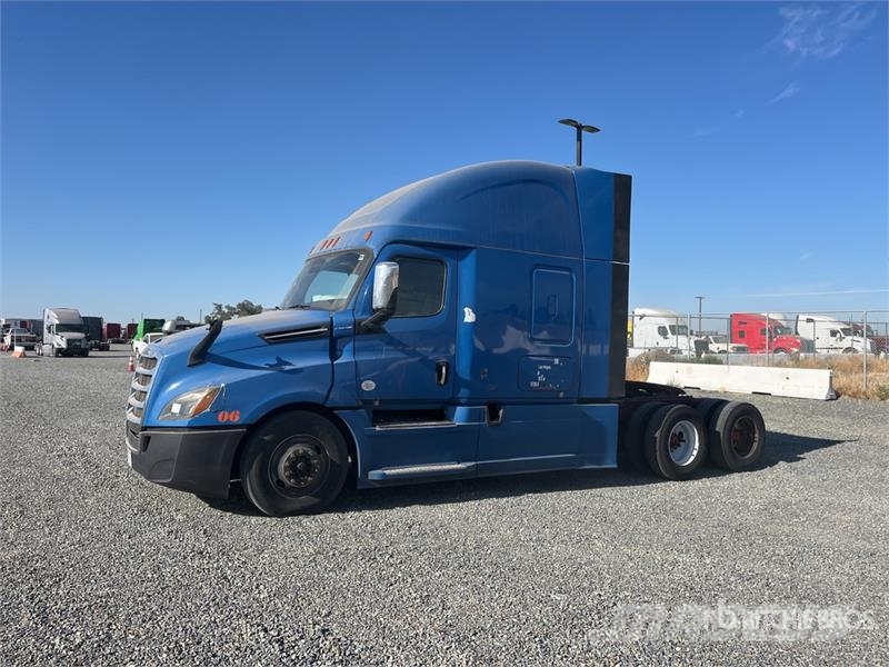 Freightliner Cascadia 126 Naudoti vilkikai