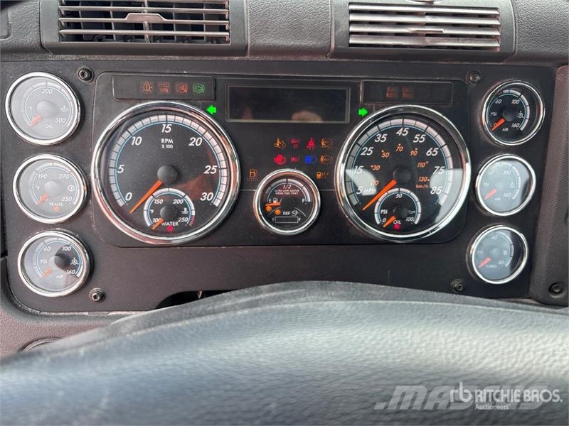 Freightliner Cascadia 125 Седельные тягачи