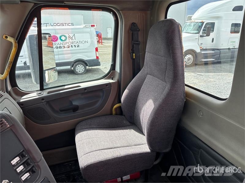 Freightliner Cascadia 125 Седельные тягачи