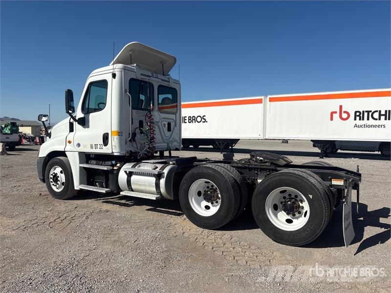 Freightliner Cascadia 125 Trekkvogner