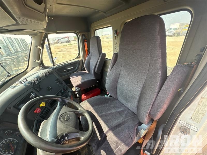 Freightliner Cascadia 125 Tegljači