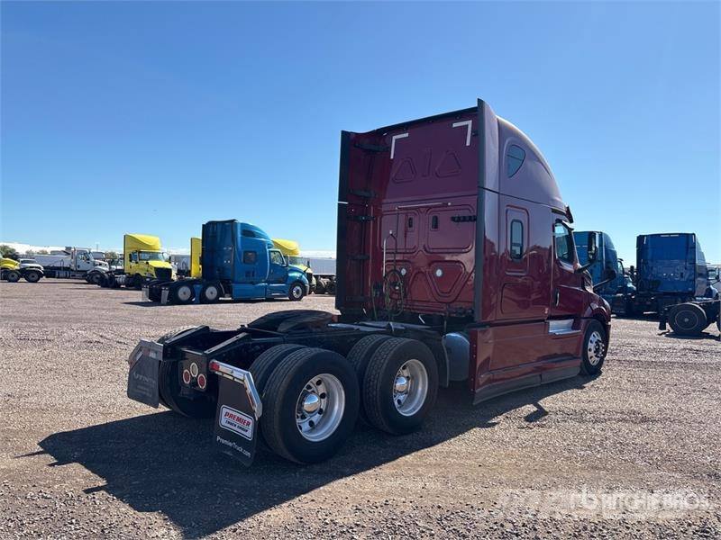 Freightliner Cascadia 126 6x4 T/A Sleeper Truck Tractor Tracteur routier