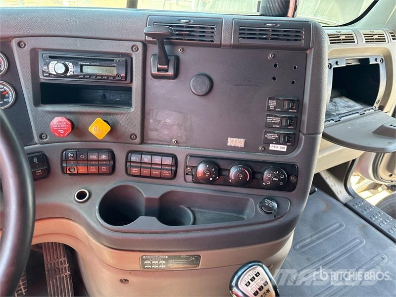 Freightliner Cascadia 125 Prime Movers