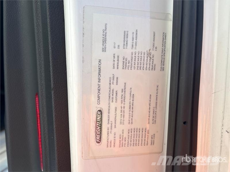 Freightliner Cascadia 126 6x4 T/A Sleeper Truck Tractor Tractor Units
