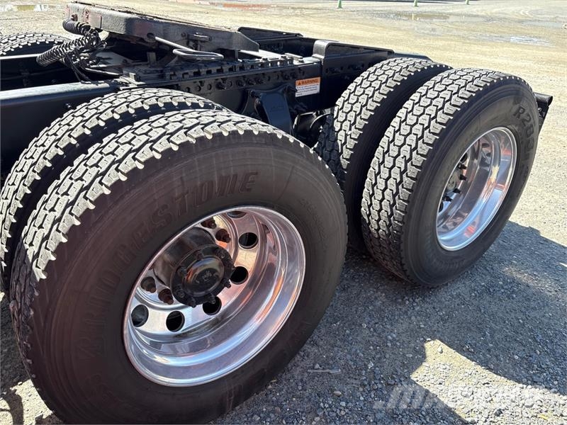 Freightliner Cascadia 113 Cabezas tractoras