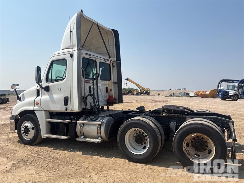 Freightliner Cascadia 125 Tegljači