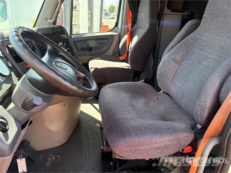 Freightliner Cascadia 113 Cabezas tractoras