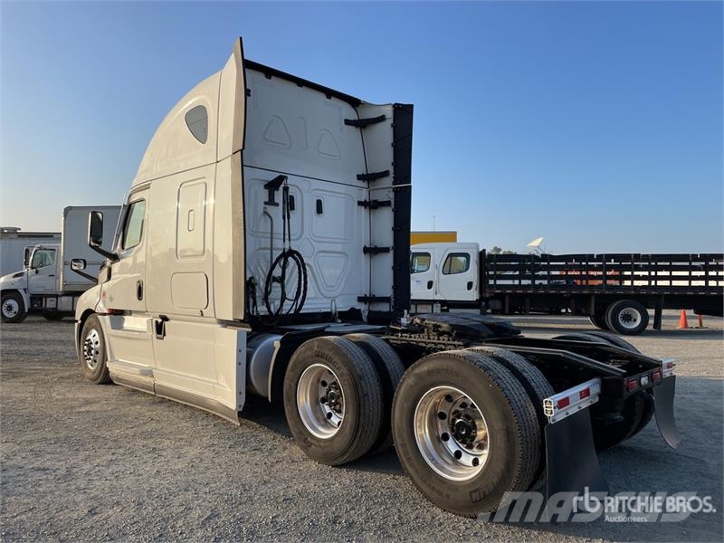 Freightliner Cascadia 126 Motrici e Trattori Stradali