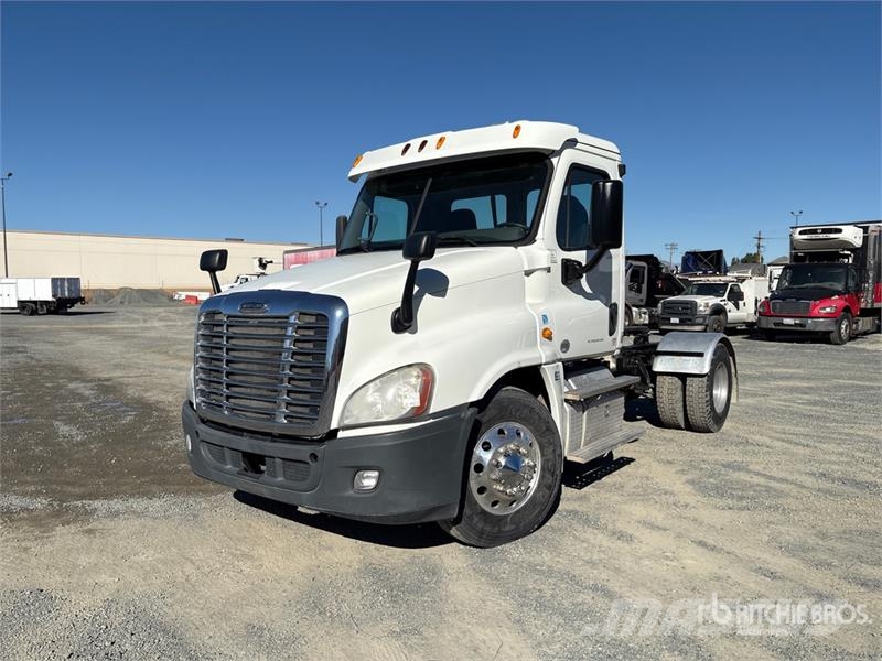 Freightliner Cascadia 125 Tegljači