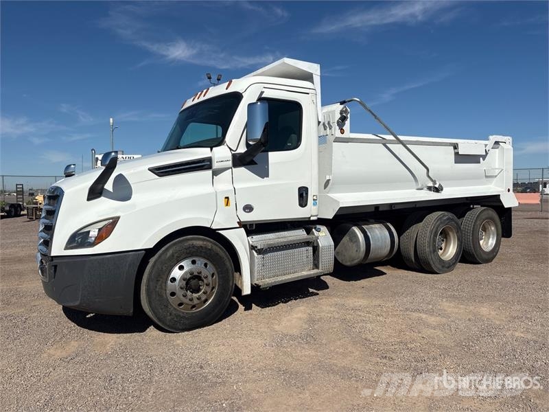 Freightliner Cascadia 126 Kipper