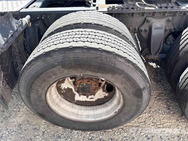 Freightliner Cascadia 125 6x4 T/A Sleeper Truck Tractor Motrici e Trattori Stradali