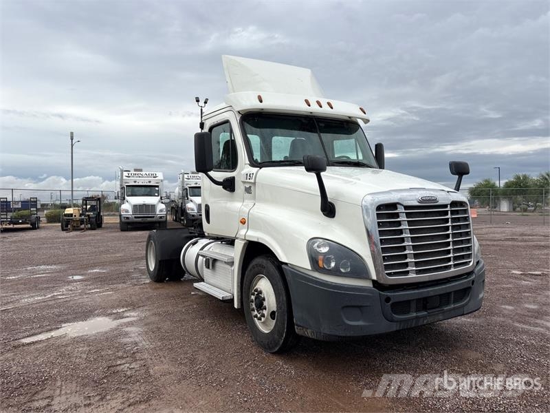 Freightliner Cascadia 125 Nyergesvontatók
