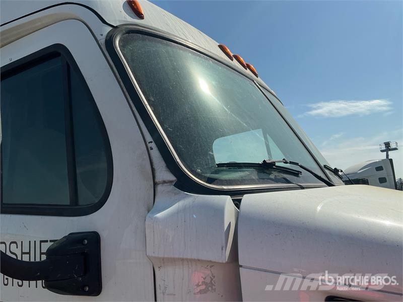 Freightliner Cascadia 113 Sattelzugmaschinen