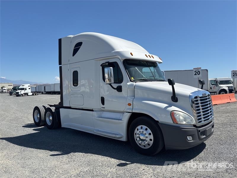 Freightliner Cascadia 125 Vlačilci