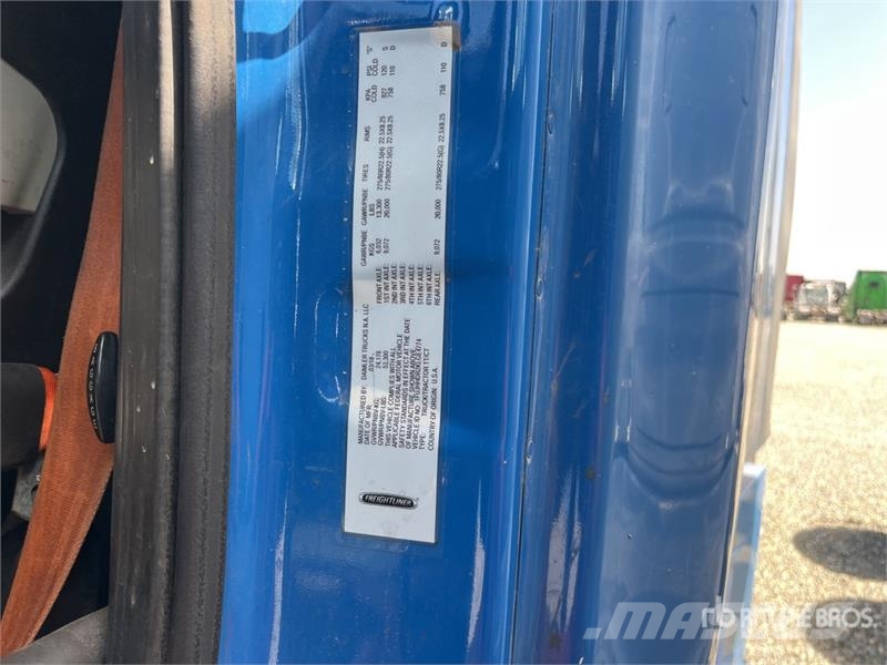 Freightliner Cascadia 126 Naudoti vilkikai