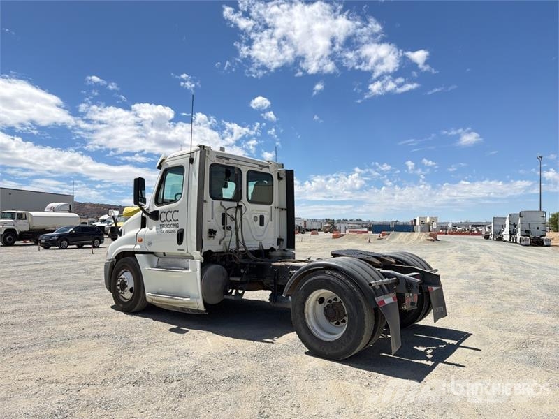 Freightliner Cascadia 125 Tahače