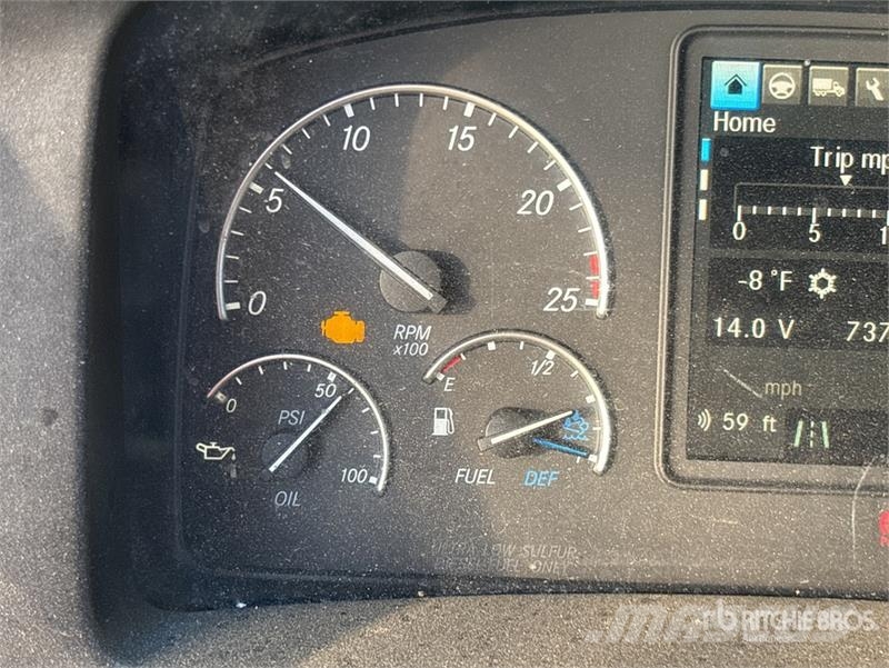 Freightliner Cascadia 126 6x4 T/A Sleeper Truck Tractor Vilcēji