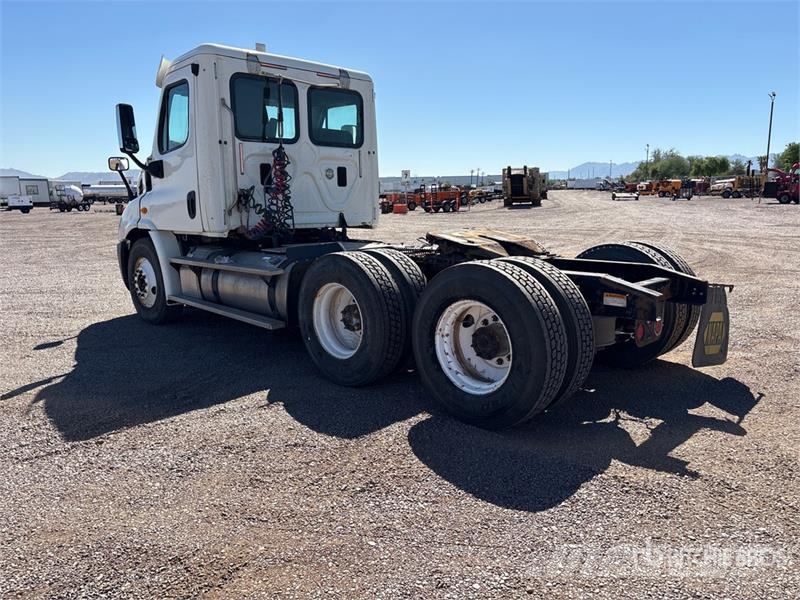 Freightliner Cascadia 113 Cabezas tractoras