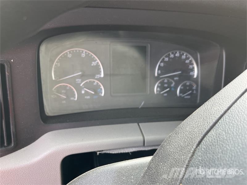 Freightliner Cascadia 126 Autotractoare