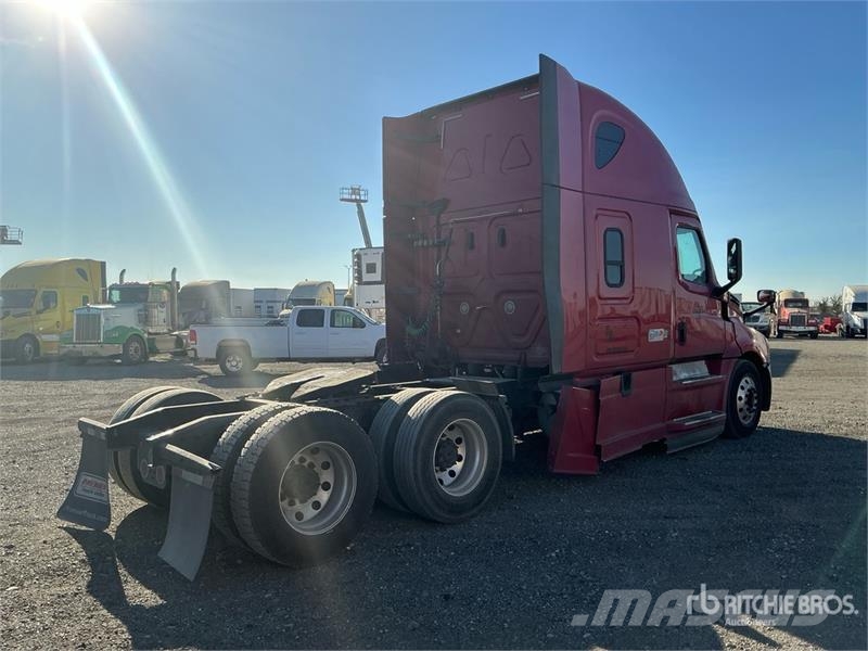 Freightliner Cascadia 126 Tractor Units