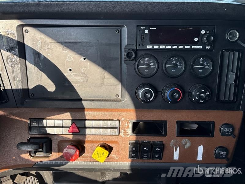 Freightliner Cascadia 126 Tegljači