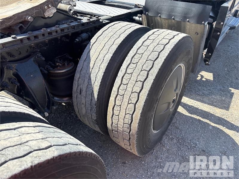 Freightliner Cascadia 126 Cabezas tractoras