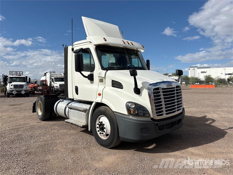 Freightliner Cascadia 113 Vlačilci