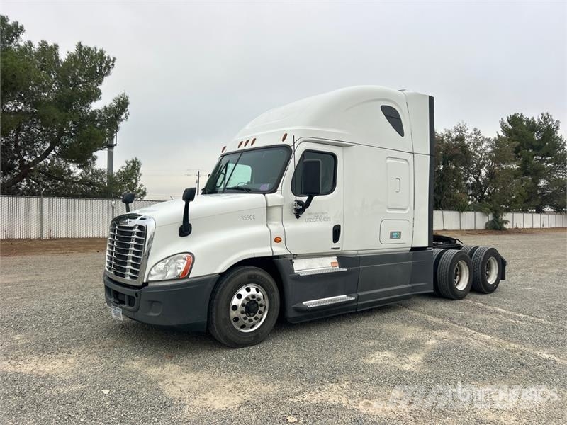 Freightliner Cascadia 125 Tractor Units
